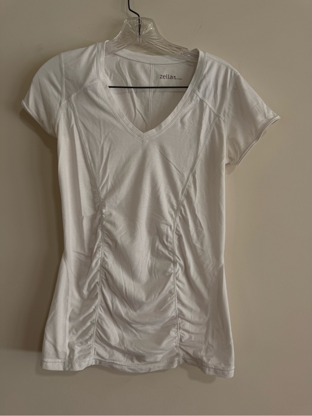 Zella White V-Neck Short Sleeve Active Top. Size M. Like New Condition.